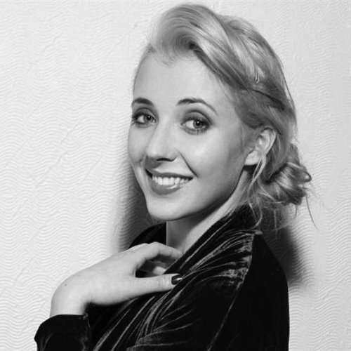 Anna Julie Slováčková náhled